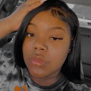 Meet your Posher, Trinity